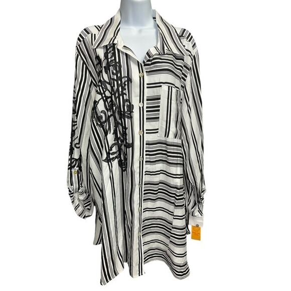 Ruby Rd. 2X Top Long Monochrome Black White Embroidered Rayon Button Up Roll Tab - Picture 1 of 5